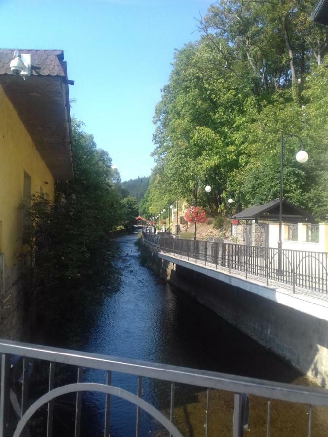 Bialy Apartament Polanica-Zdrój Exteriér fotografie